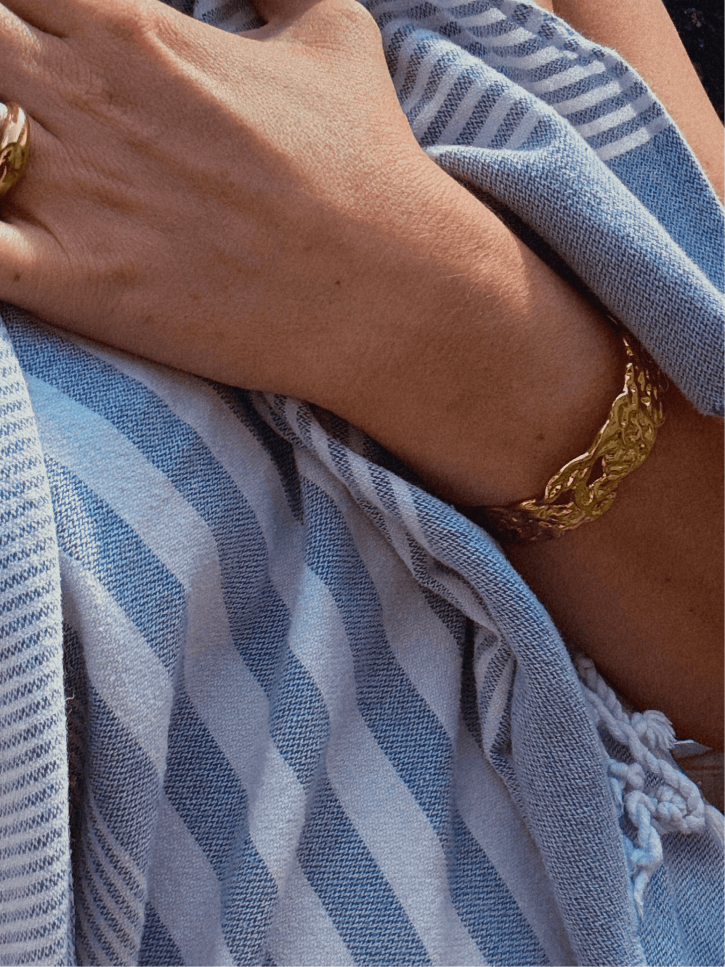 Geometrisk Glans – Cuff armband - Milone Jewelry