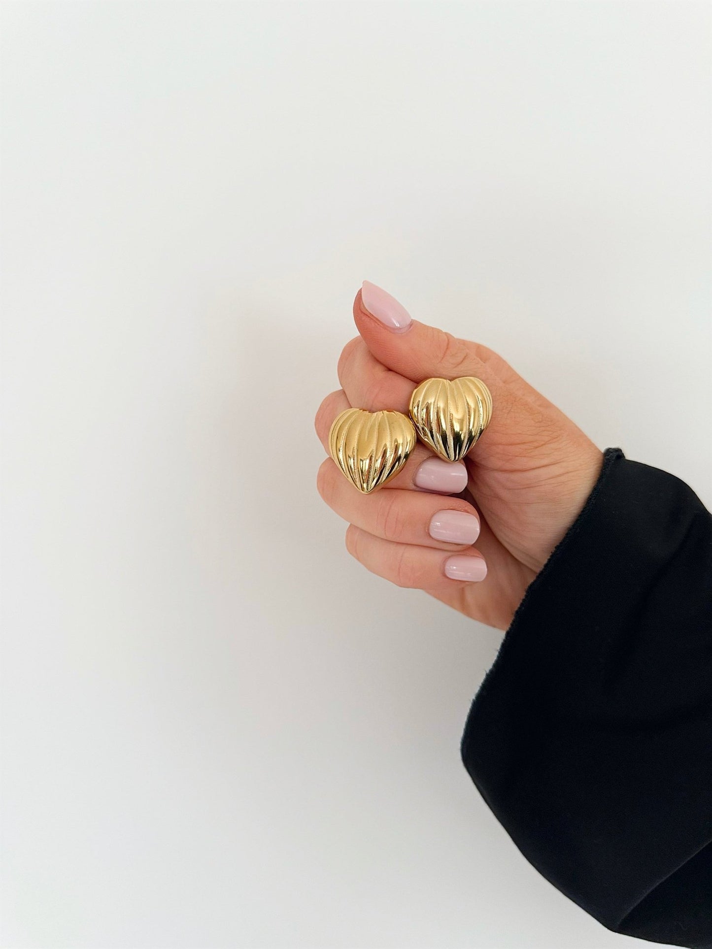 Hjärtformade Statement Örhängen - Milone Jewelry